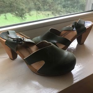 Size 7 wood and leather Clogs
